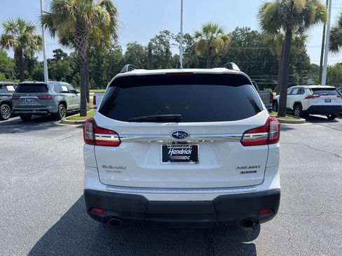 Used 2019 Subaru Ascent Touring w/ Popular Package #3 AWD/4WD image 9