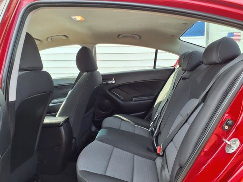 Used 2016 Kia Forte LX w/ LX Popular Plus Package image 9