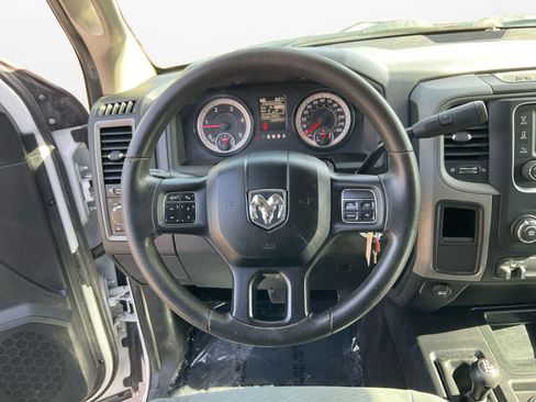 Used 2016 RAM 2500 Tradesman w/ Chrome Appearance Group image 12