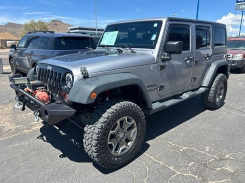 Used 2013 Jeep Wrangler Unlimited Sport AWD/4WD image 5