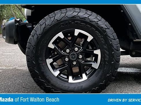 Used 2024 Jeep Wrangler Unlimited Rubicon 4xe AWD/4WD image 34