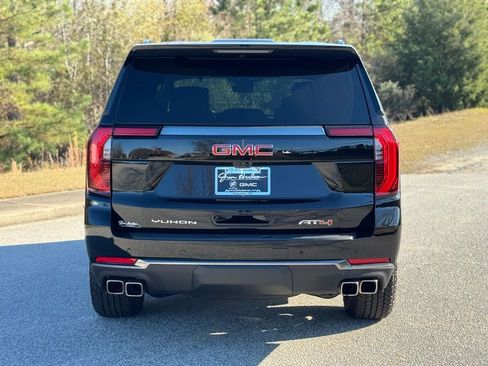 New 2026 GMC Yukon AT4 w/ AT4 Premium Plus Package image 13