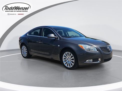 Used 2011 Buick Regal CXL FWD image 1