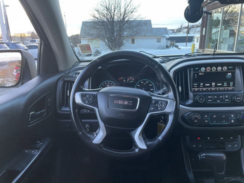 Used 2018 GMC Canyon SLE w/ SLE Convenience Package image 20