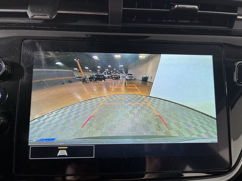 Used 2023 Chevrolet Bolt EUV LT w/ Convenience Package FWD image 19