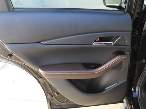 Certified 2025 MAZDA CX-30 AWD 2.5 S w/ Premium Package image 33