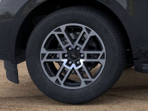 New 2025 Ford Expedition Active image 19