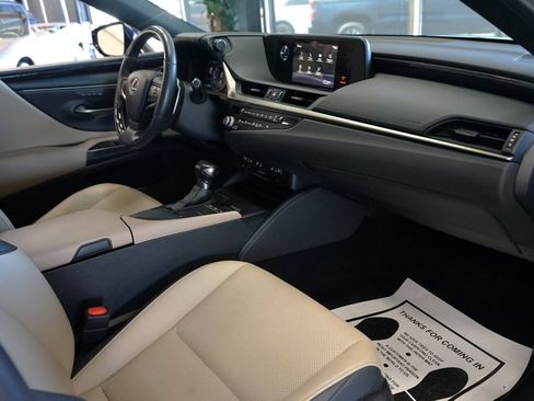 Used 2021 Lexus ES 250 w/ Premium Package AWD/4WD image 45