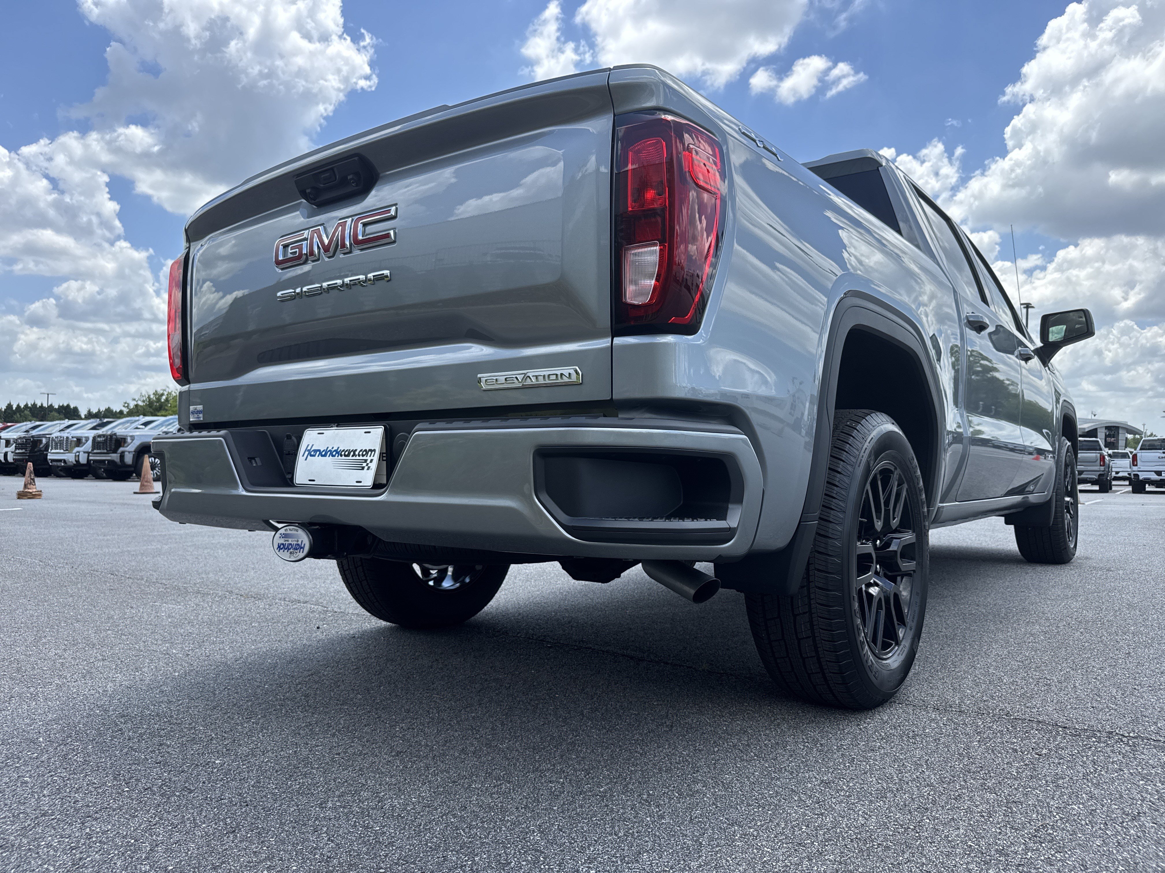 Used 2026 GMC Sierra 1500 Elevation w/ Preferred Package AWD/4WD image 10