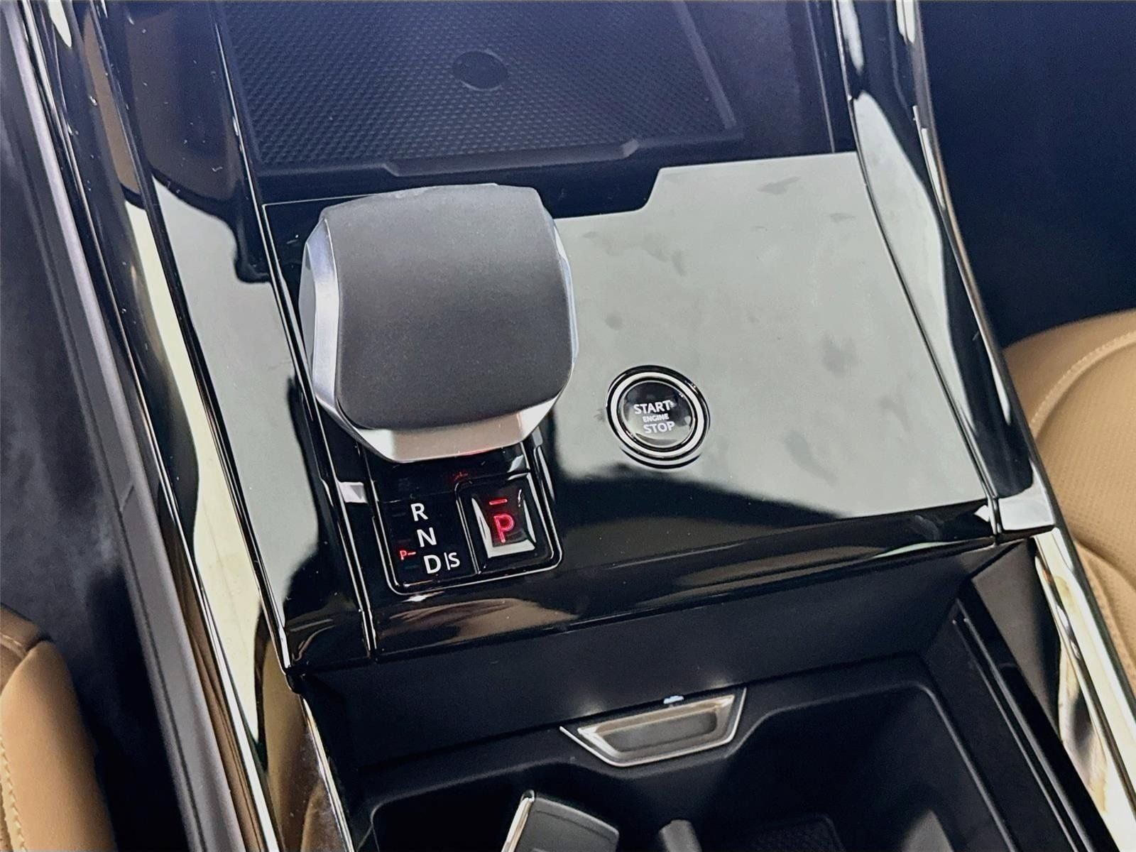 New 2026 Land Rover Range Rover Sport Dynamic SE AWD/4WD image 19