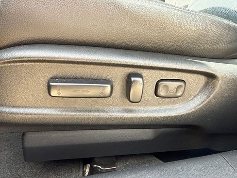 Used 2016 Honda Accord EX-L image 9