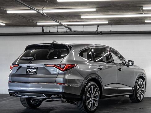 New 2026 Acura MDX w/ Technology Package AWD/4WD image 5