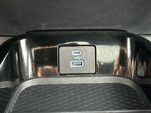 Used 2021 Ford Mustang Mach-E GT AWD/4WD image 30