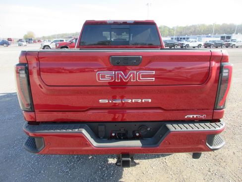New 2026 GMC Sierra 2500 AT4 image 5