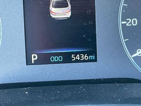 Used 2025 Toyota Corolla LE image 28