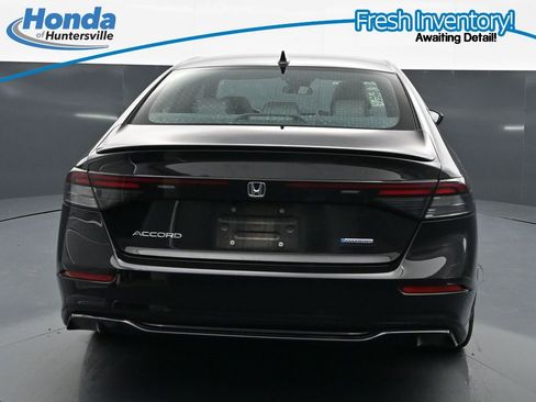 Used 2023 Honda Accord Sport image 8