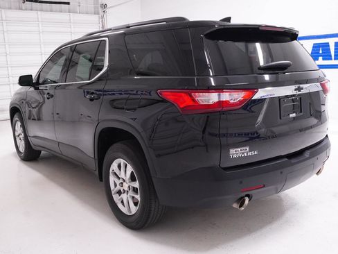Used 2021 Chevrolet Traverse LT FWD image 10