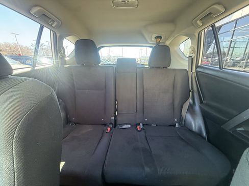 Used 2018 Toyota RAV4 LE w/ All Weather Liner Package image 20