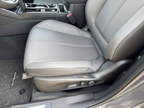 New 2026 Subaru Outback Limited AWD/4WD image 14