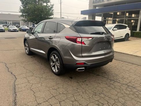 Used 2025 Acura RDX SH-AWD w/ Technology Package image 10