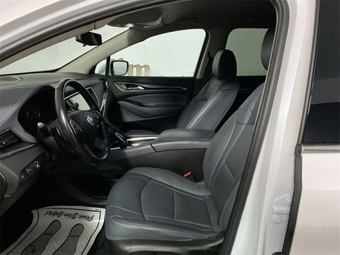 Used 2021 Buick Enclave Premium w/ Surround and Sites Package image 11