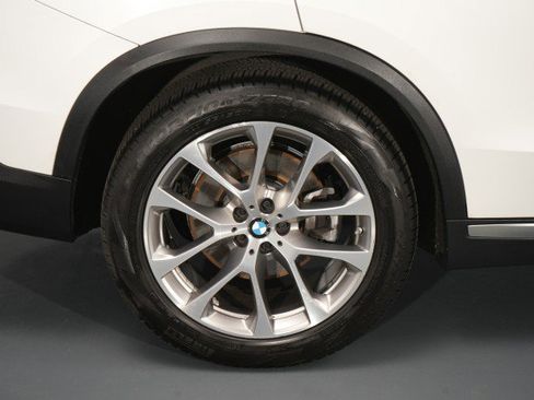 Used 2023 BMW X5 xDrive40i w/ Premium Package image 29