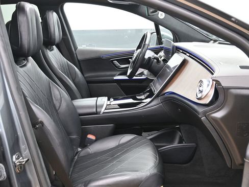 Used 2023 Mercedes-Benz EQE 500 4MATIC SUV image 36