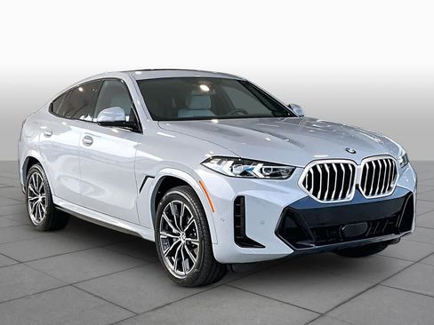 Used 2026 BMW X6 xDrive40i AWD/4WD image 2