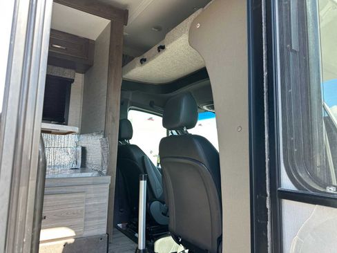 Used 2021 Mercedes-Benz Sprinter 3500 image 12