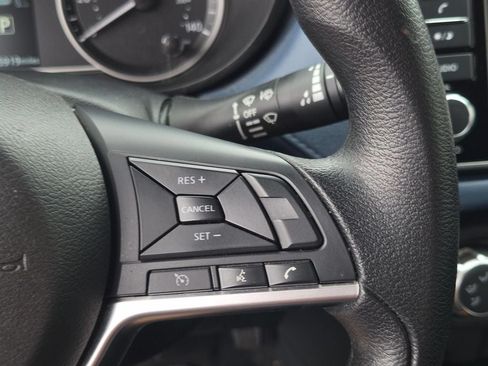 Used 2025 Nissan Versa SV w/ Trunk Package FWD image 14