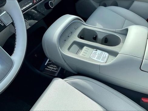 New 2026 Hyundai Palisade Calligraphy image 8