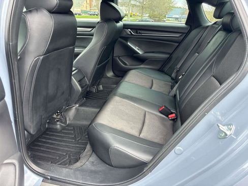 Used 2022 Honda Accord Sport image 7