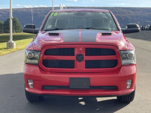 Used 2016 RAM 1500 Sport w/ Torred Sport Package image 9
