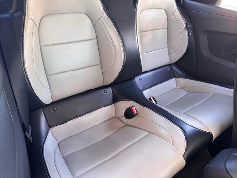 Used 2024 Ford Mustang Premium image 18