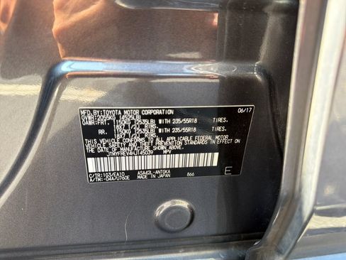 Used 2017 Toyota RAV4 Limited FWD image 15