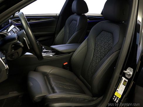 Certified 2023 BMW 530i xDrive w/ M Sport Package AWD/4WD image 10