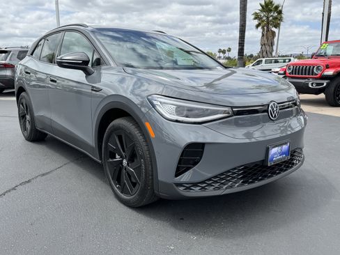 New 2026 Volkswagen ID.4 Pro S RWD image 2
