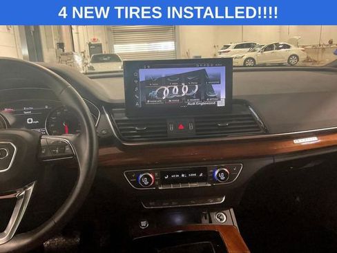 Certified 2023 Audi Q5 2.0T Premium w/ Convenience Package image 6