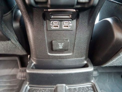 Used 2019 Jeep Wrangler Unlimited Rubicon AWD/4WD image 18