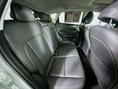 Used 2025 Hyundai Kona Limited image 11