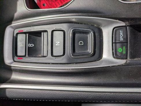 Used 2018 Honda Accord EX-L image 10