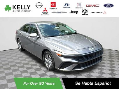 Certified 2024 Hyundai Elantra SE