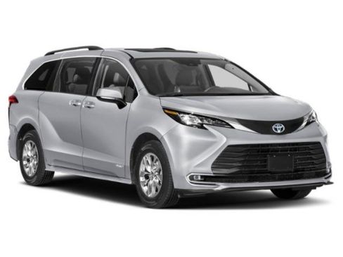 Used 2021 Toyota Sienna XLE image 6