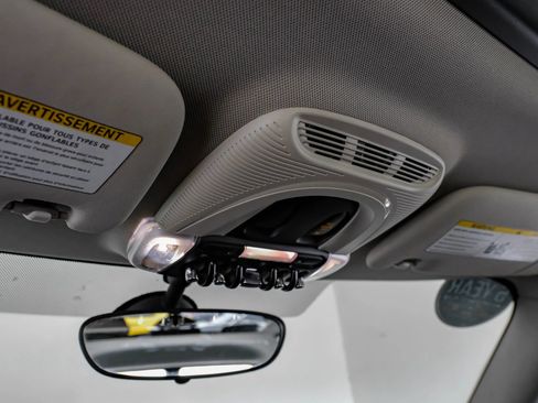 Used 2017 MINI Cooper Clubman ALL4 image 22