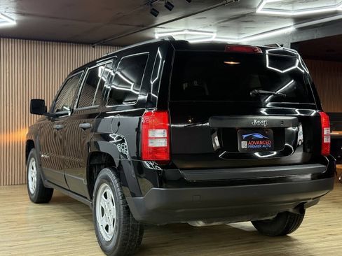 Used 2016 Jeep Patriot Sport FWD image 12