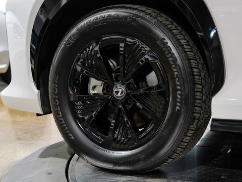 Used 2023 Lexus RZ 450e Premium w/ Technology Package image 57