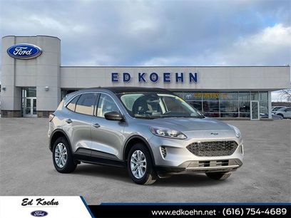 Used 2022 Ford Escape SE w/ Convenience Package