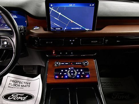 Used 2020 Lincoln Aviator Reserve w/ Equipment Group 202A AWD/4WD image 26