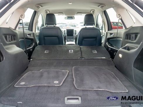 Used 2024 Ford Edge SEL w/ Sport Appearance Package AWD/4WD image 10