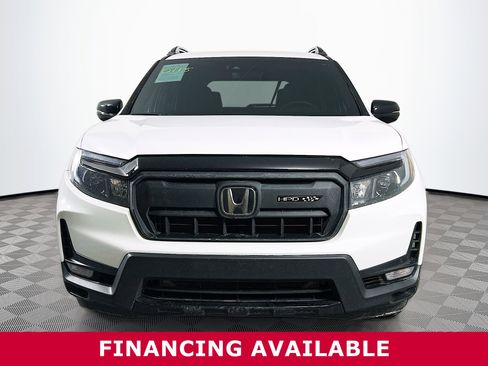 Used 2025 Honda Passport Black Edition image 28